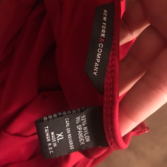 Red NY & Company Tank top.❤️ - Picture 5 of 7
